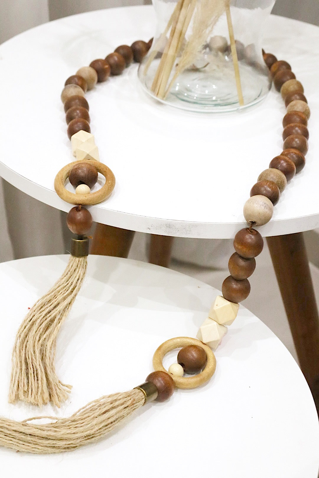 Colar / Terço de Mesa Médio Decorativo Aberto Argolas Marrom