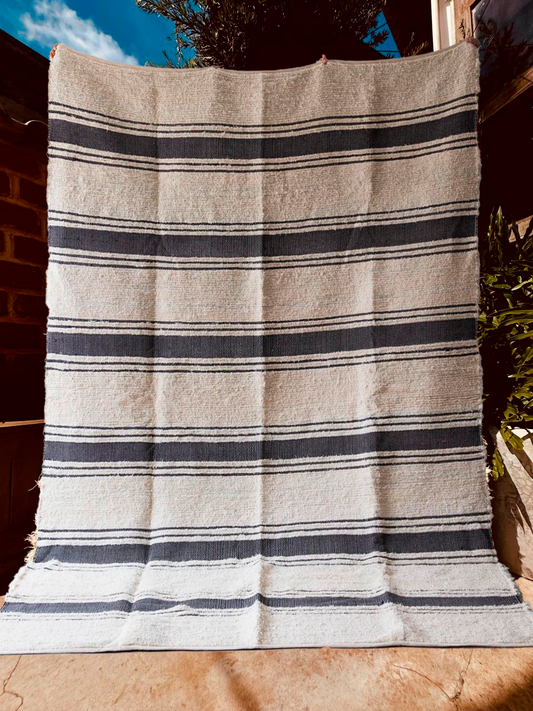 Tapete Algodão Bordado Listrado Chic Preto 1,50x2,00m