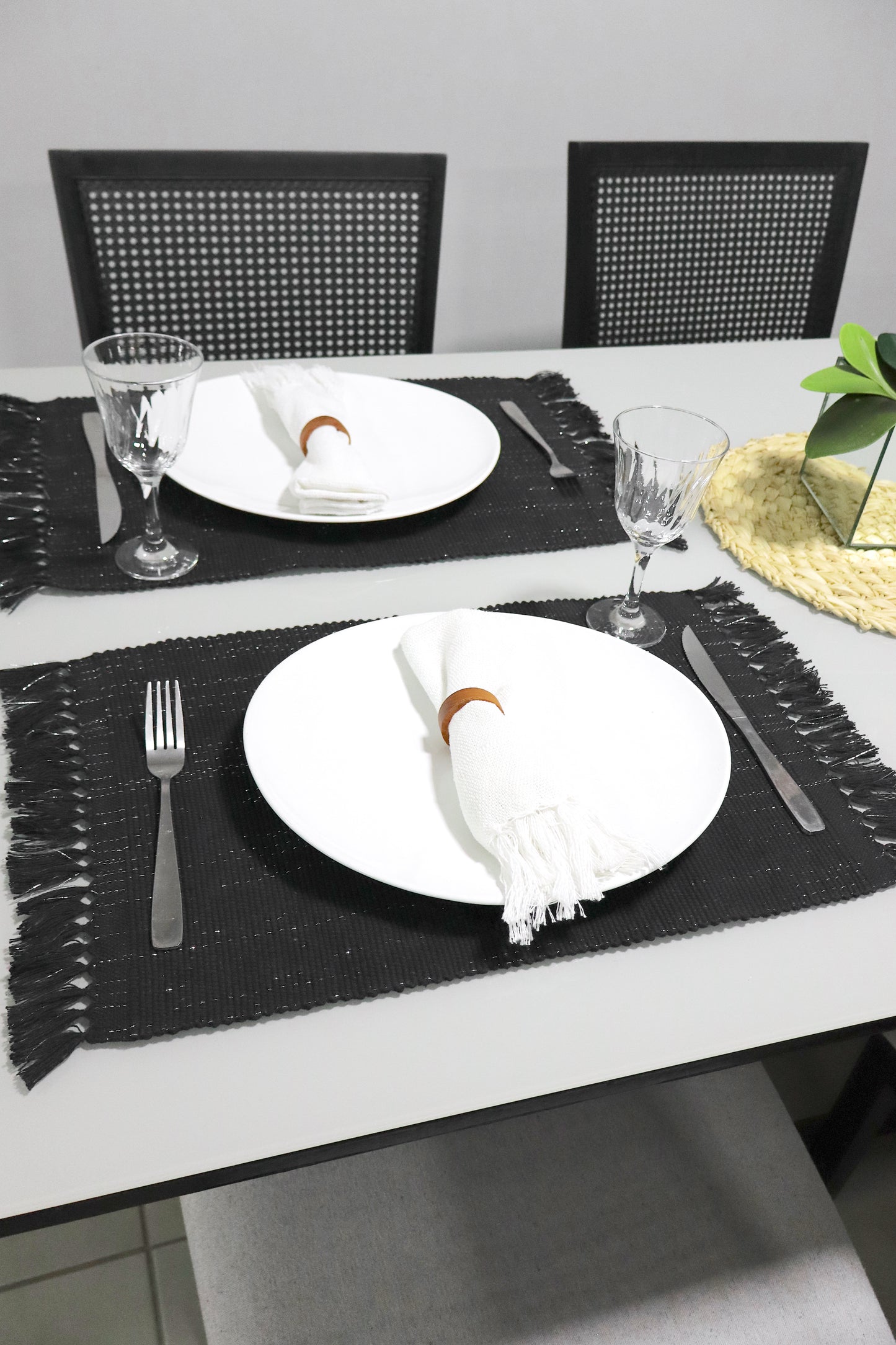 Par Lugar Americano Linha com Fio Lurex Preto