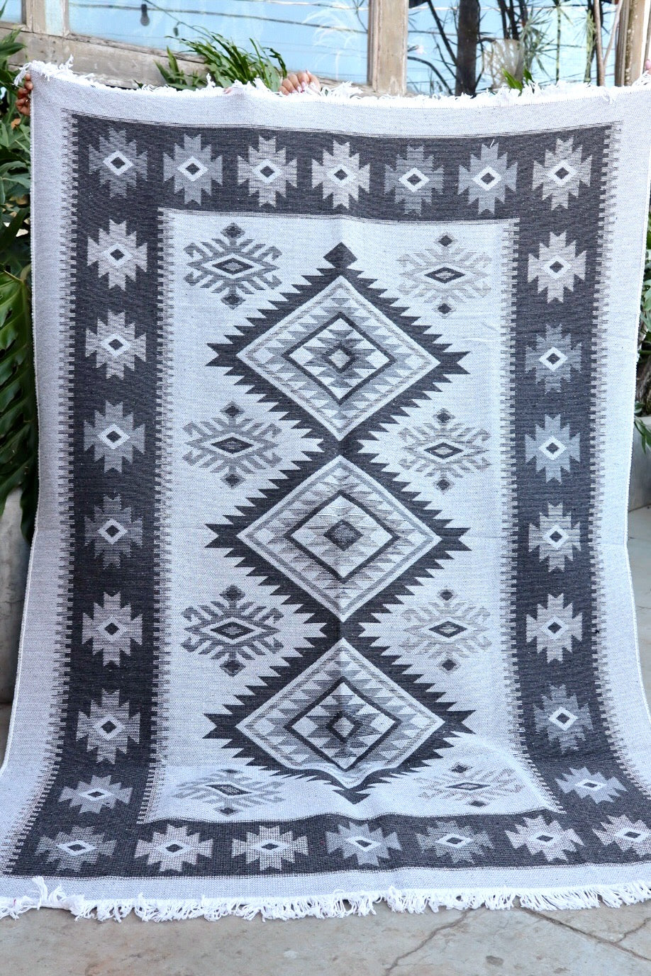 Tapete Kilim Antep 1,50x2,00m Cinza DES 002