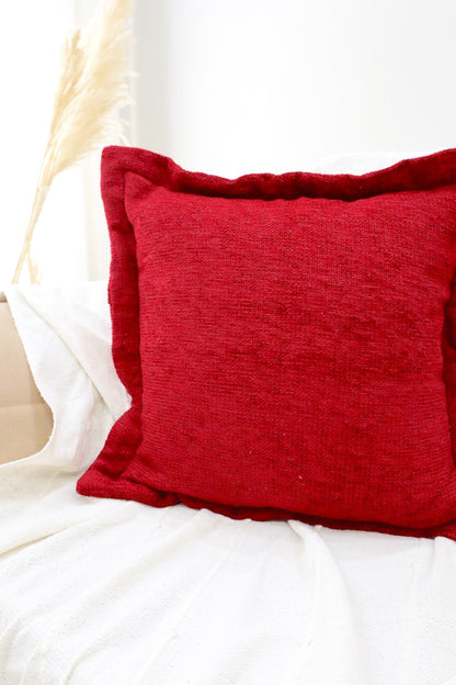 Capa de Almofada em Chenille com Aba Lateral Vinho 45x45