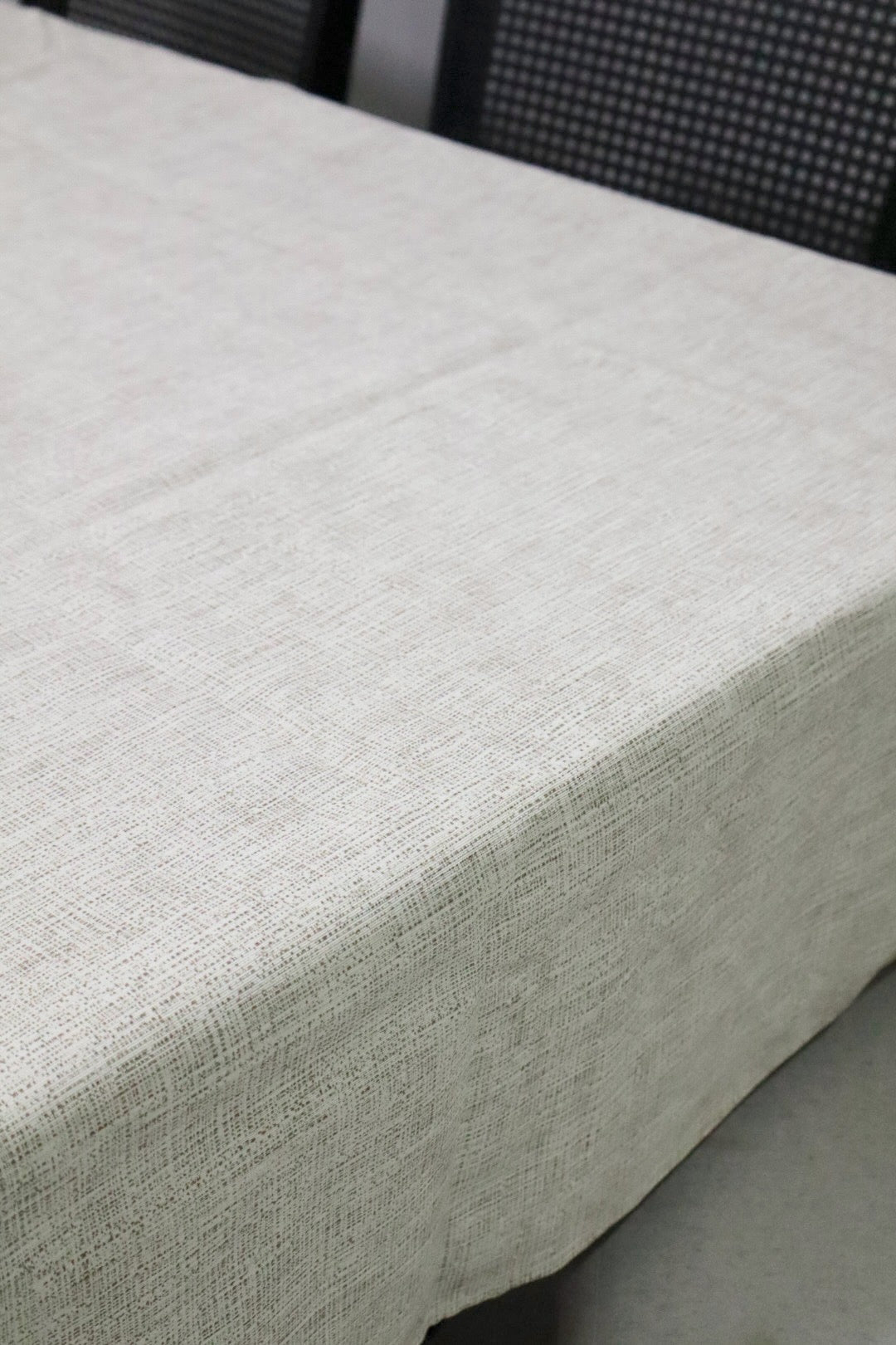 Toalha de Mesa Impermeável Mesclada Cru 1,45mx2,2m