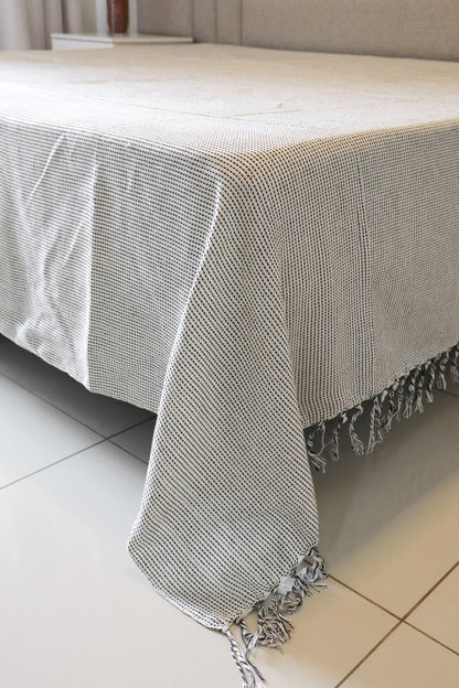 Colcha para Cama Queen 2,40x2,60m Artesanal Cru e Preto
