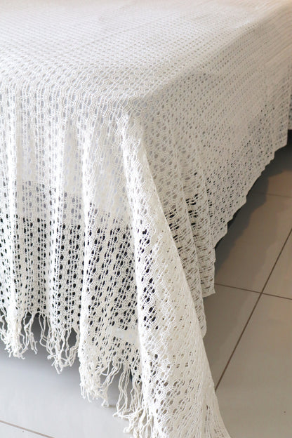 Colcha para Cama Queen em Renda Cru 2,30x2,90m