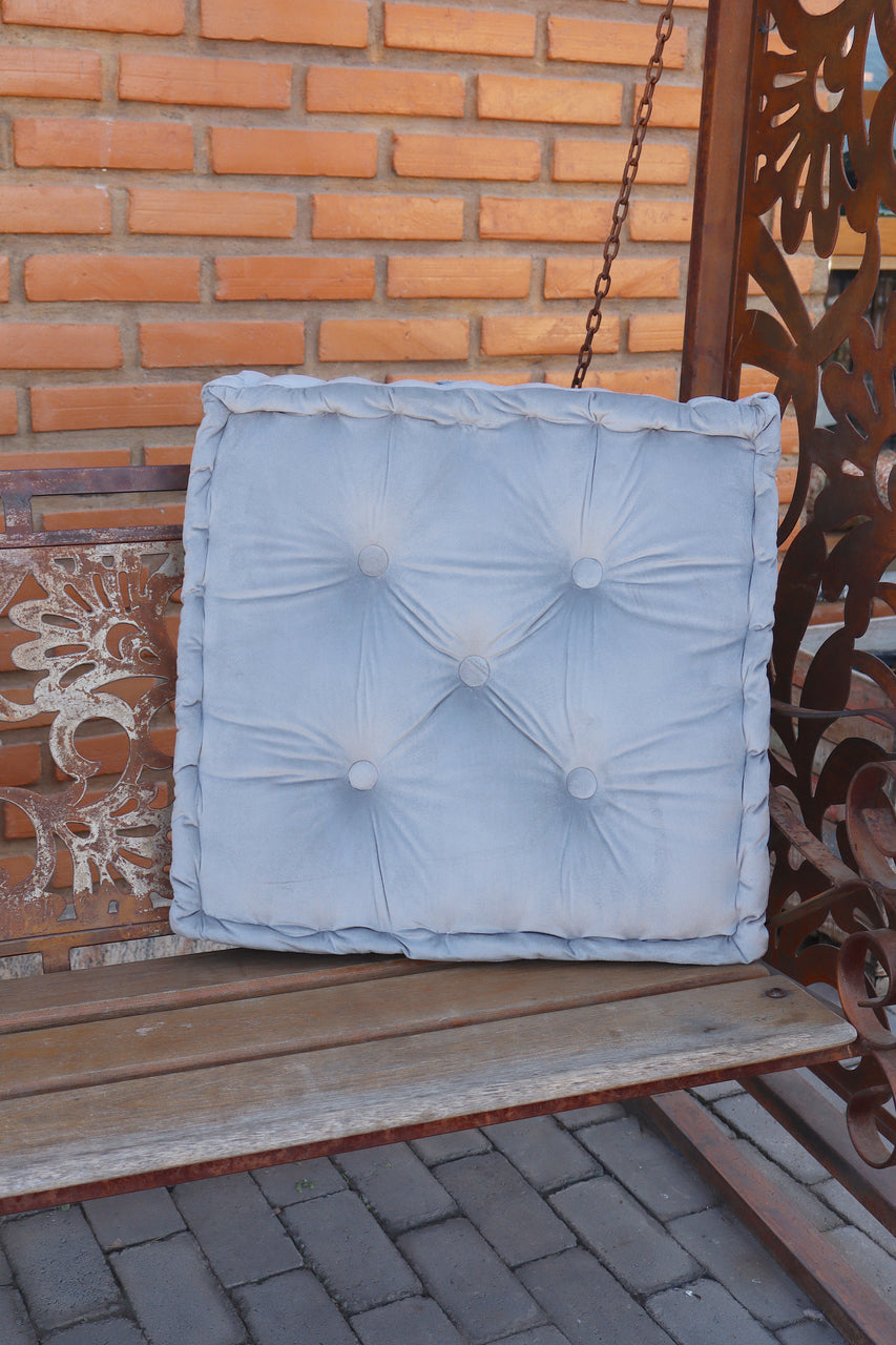 Almofada Futon Turca Branco Gelo 50x50x10cm