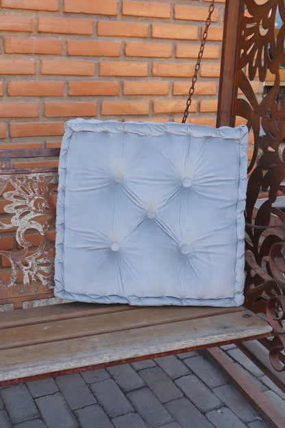 Almofada Futon Turca Branco Gelo 50x50x10cm