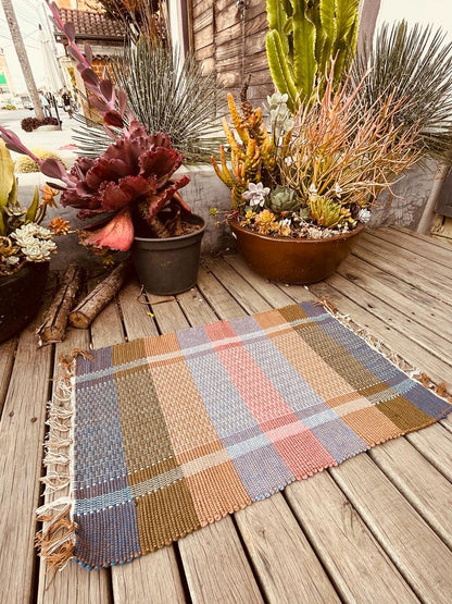 Kit 10 Tapetes Malha com Franja Variados