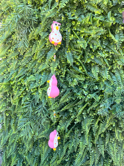 Móbile de Coruja em Cabaça Rosa