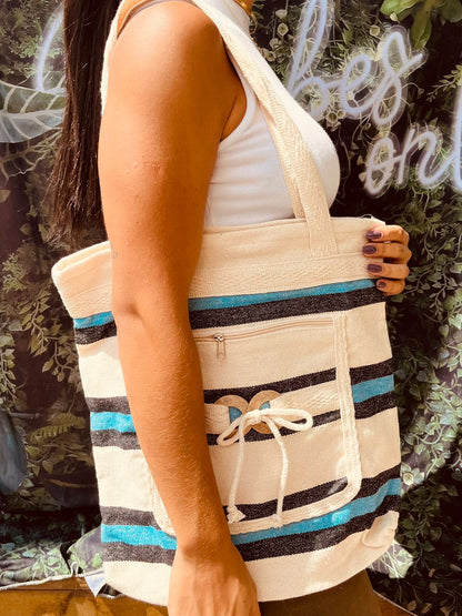 Bolsa de Ombro Cru, Azul e Preta