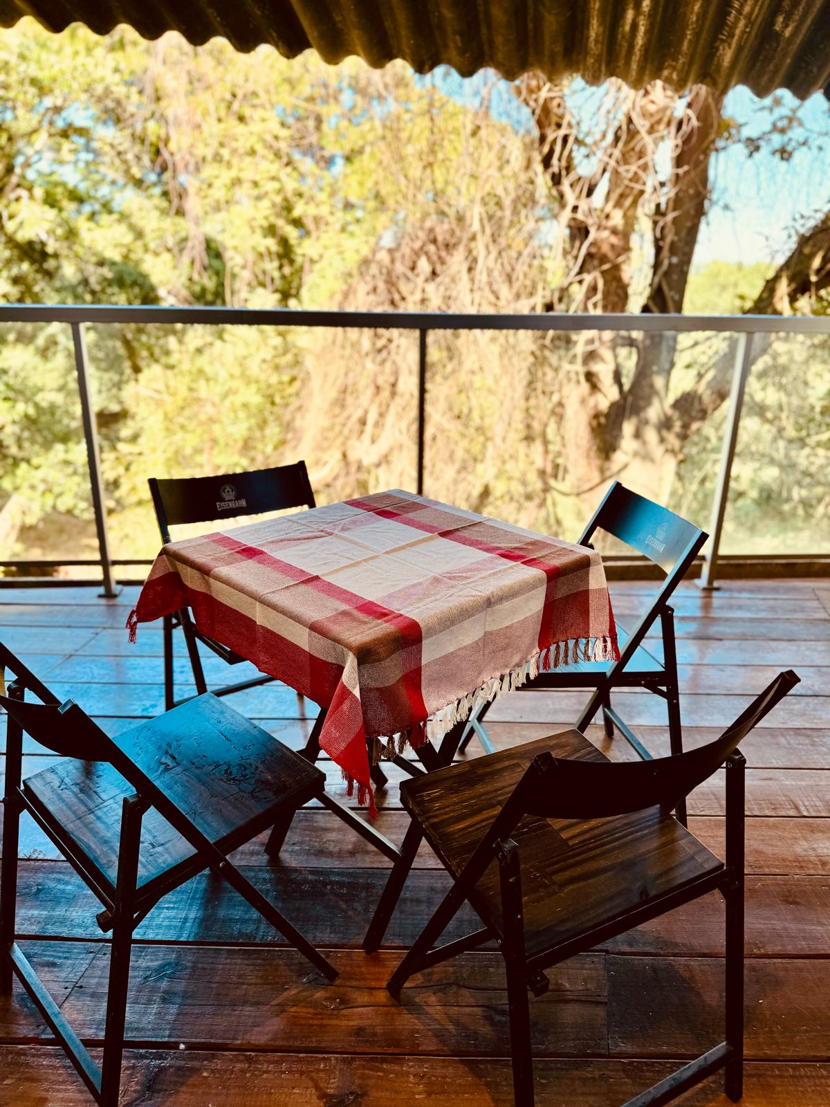 Toalha de Mesa Quadrada Cobre Lanche Xadrez Vermelha 0,85x0,85m