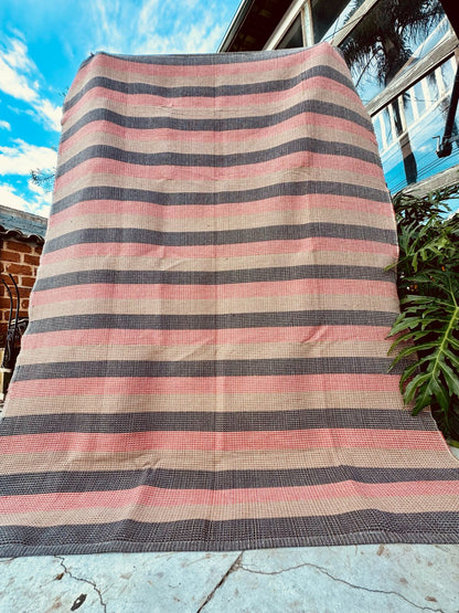 Tapete em Linha Listrado Terracota, Marrom e Café com Leite 2,00x2,50m