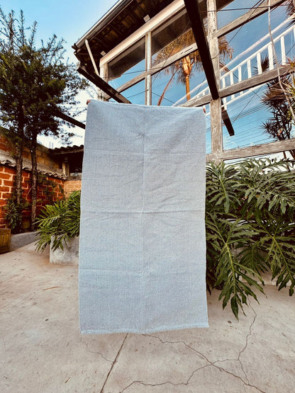 Tapete Médio Linha Liso Cinza 0,90x1,50m