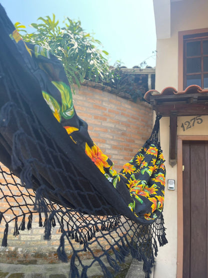 Rede de Algodão Forrada com Chita - Preto com Amarelo