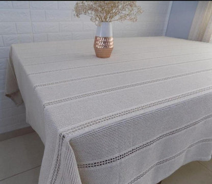 Toalha de Mesa Vazada Cru 1,5mx3,0m